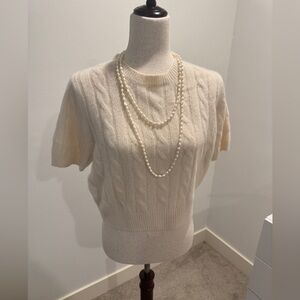 White cashmere loose fit half sleeve top